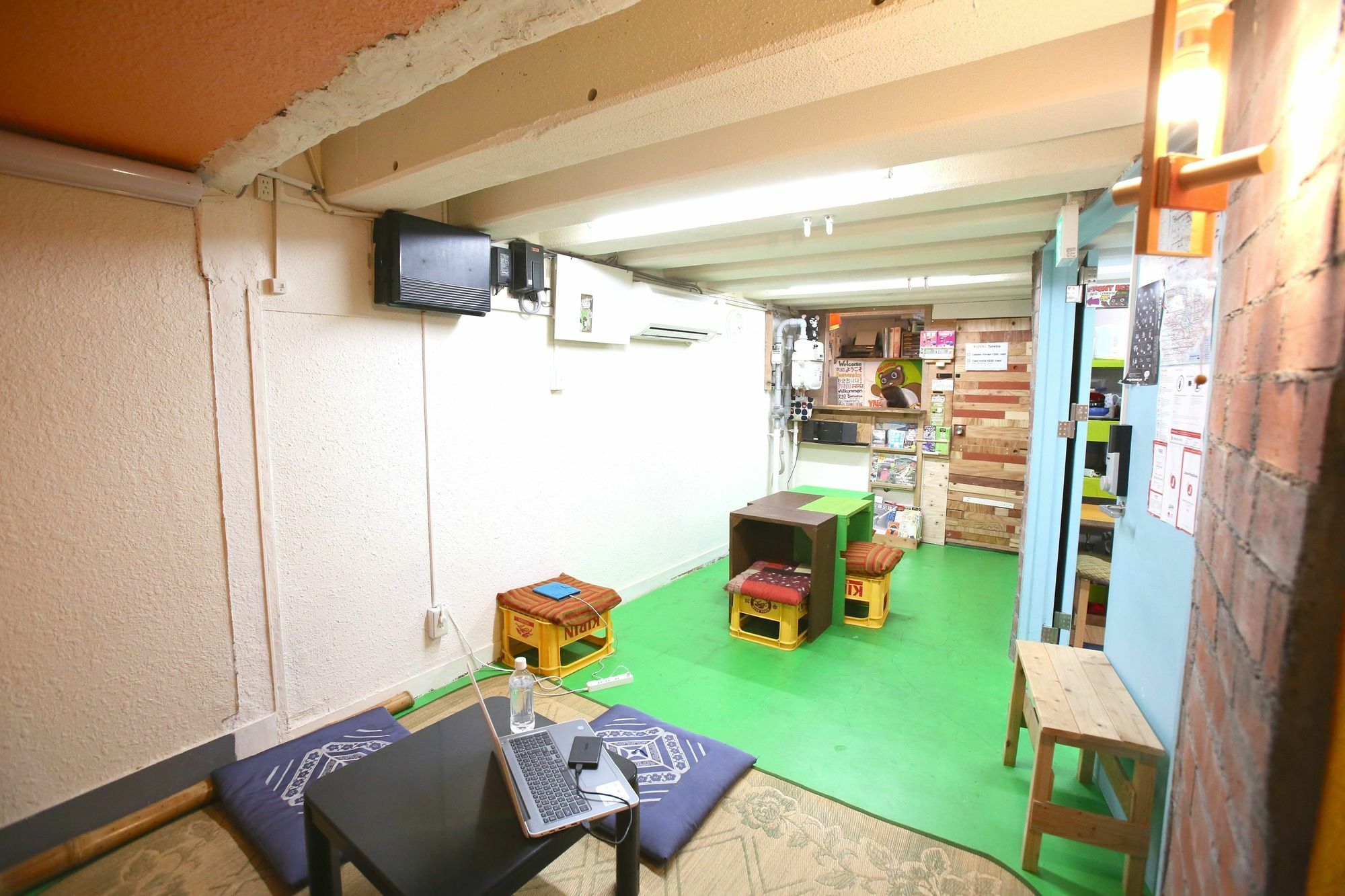 Yadoya Guest House Orange Tokyo Exterior photo